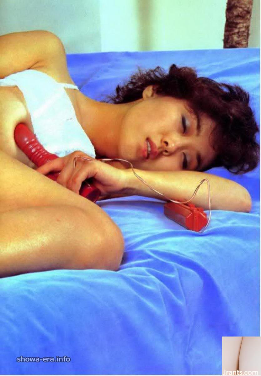 نجمة إباحية في URA-Books Sexual Dream (57p)