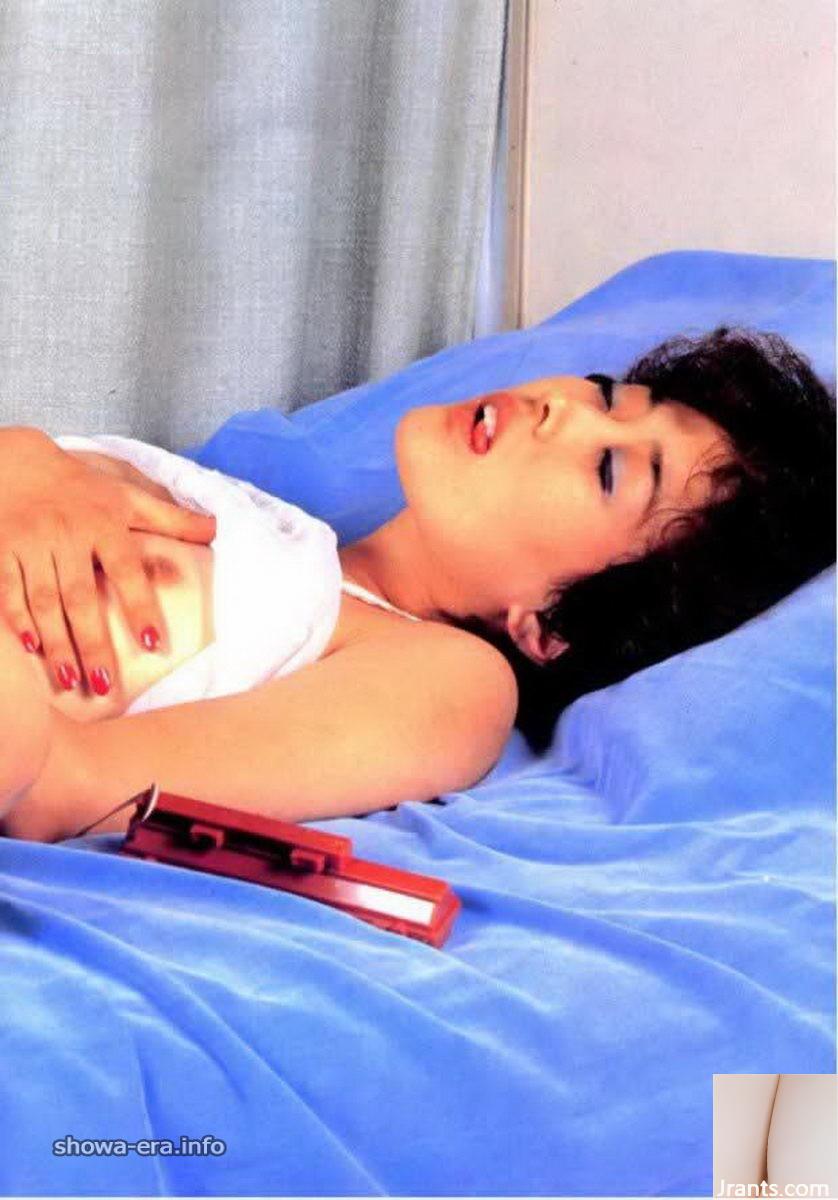 نجمة إباحية في URA-Books Sexual Dream (57p)