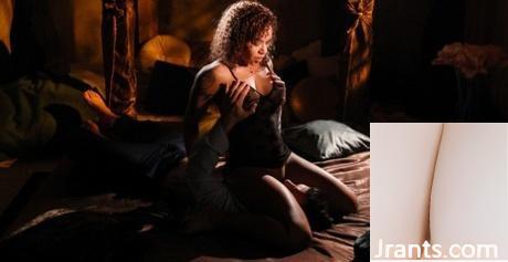 Le chant de beauté de Lane est un jouet sexuel, elle peut lui baiser la chatte et ne sera jamais mauvaise (19p)
