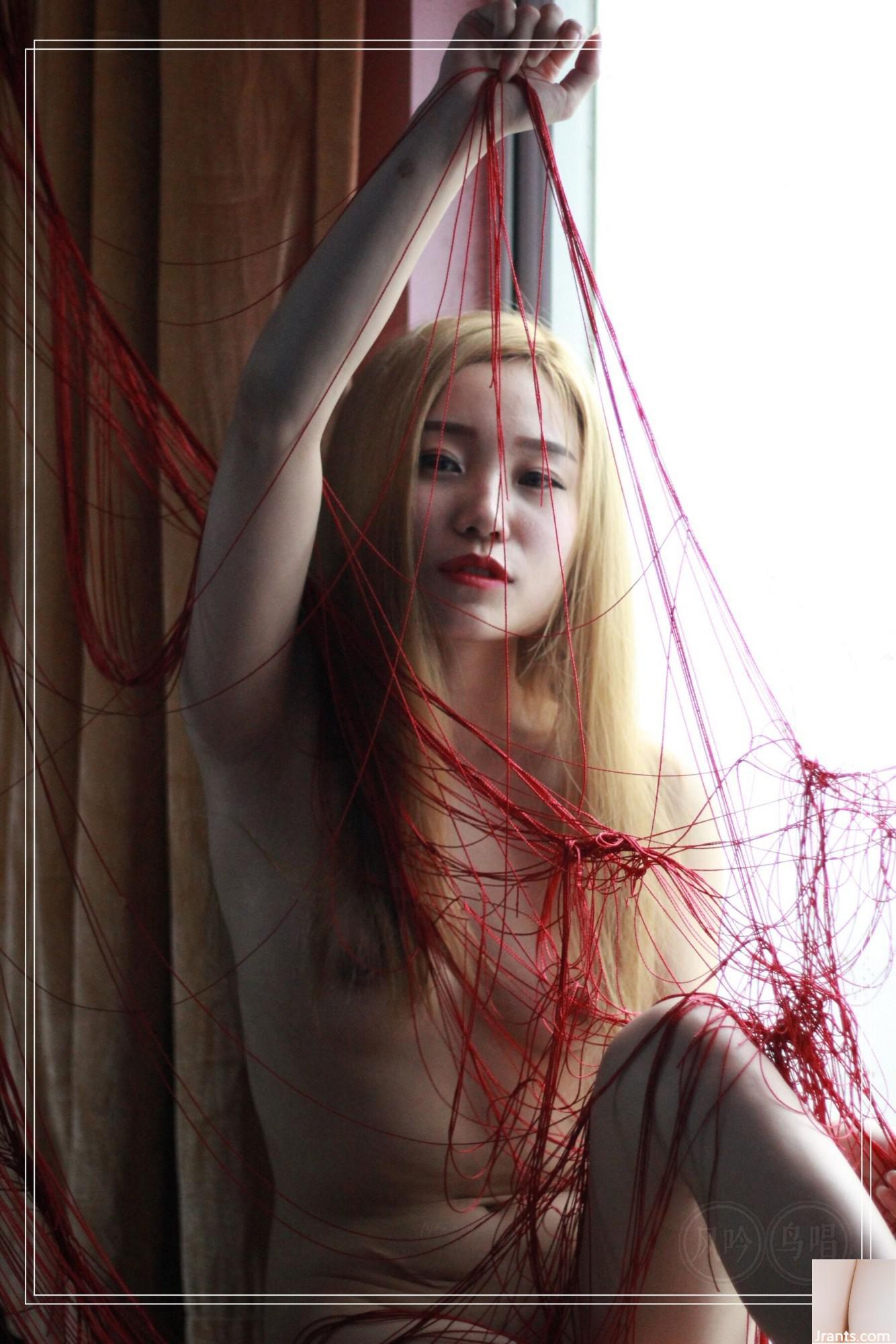 (Le vent chante et les oiseaux chantent) Modèle Chinois Lris Human Body Private Photo Set (154p)