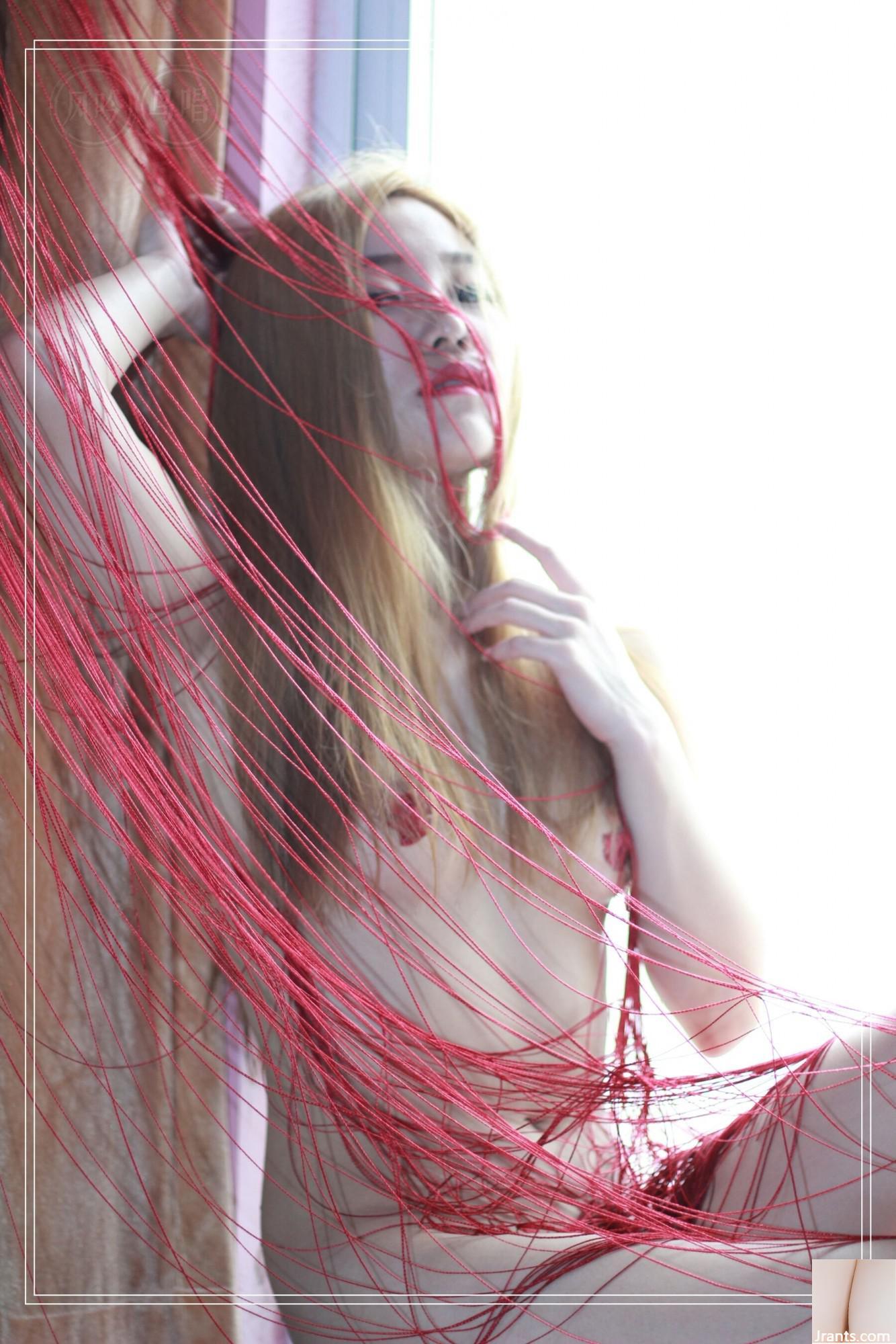 (Le vent chante et les oiseaux chantent) Modèle Chinois Lris Human Body Private Photo Set (154p)