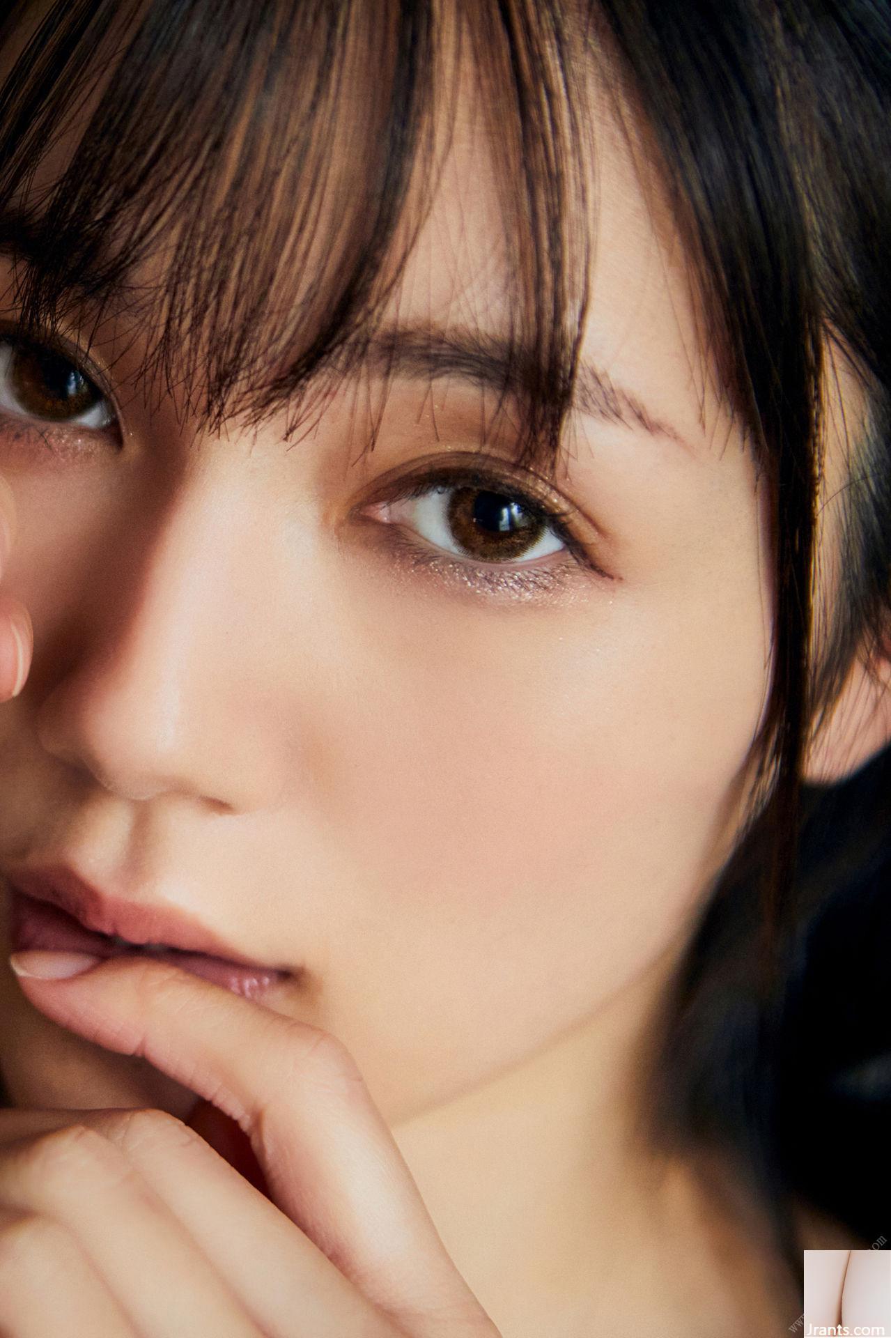 Suzumori Remu les plus beaux cheveux du monde Nude Rose Ver. (56p)