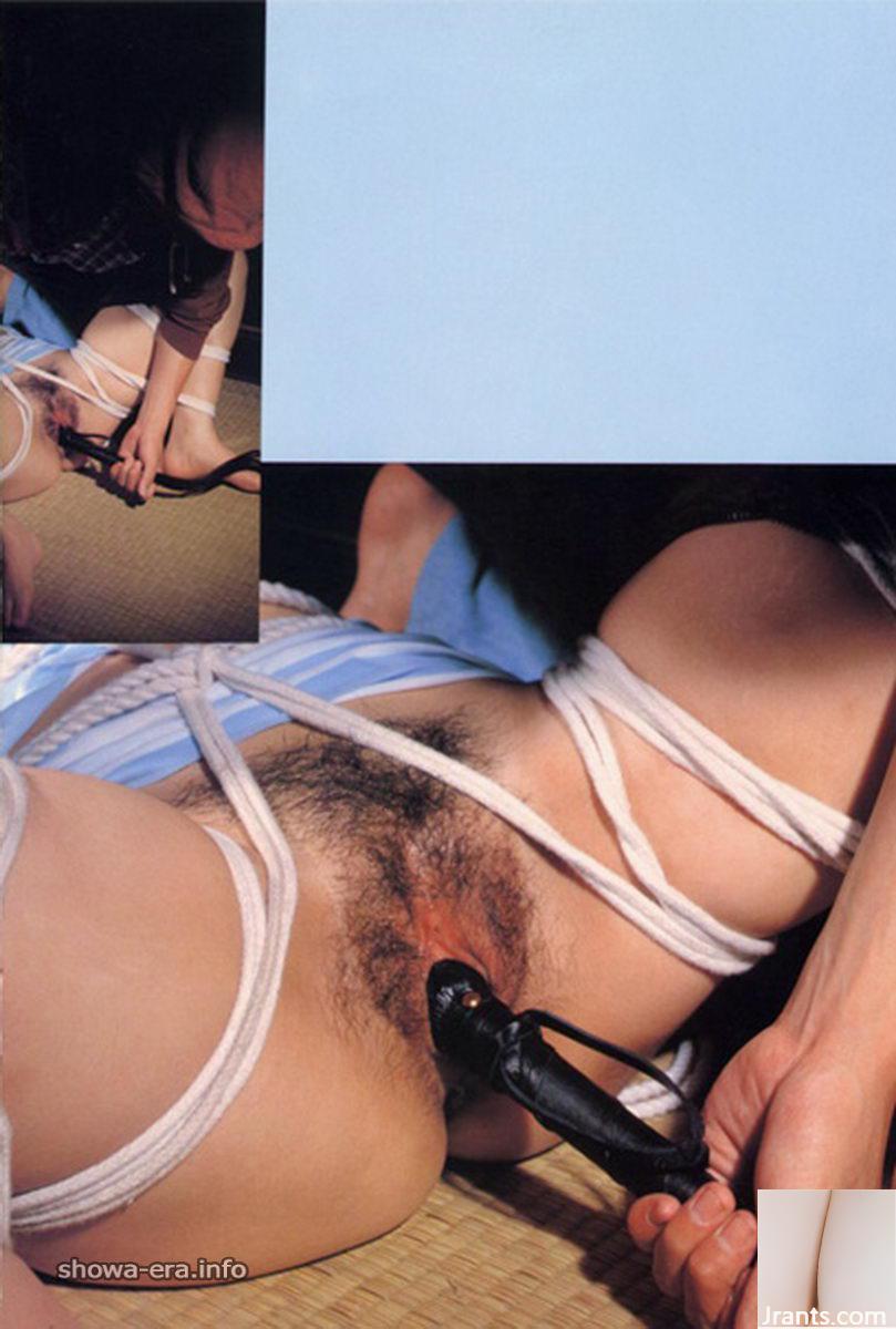 Porn Star in Ura-Books Naboku Komachi (60p)