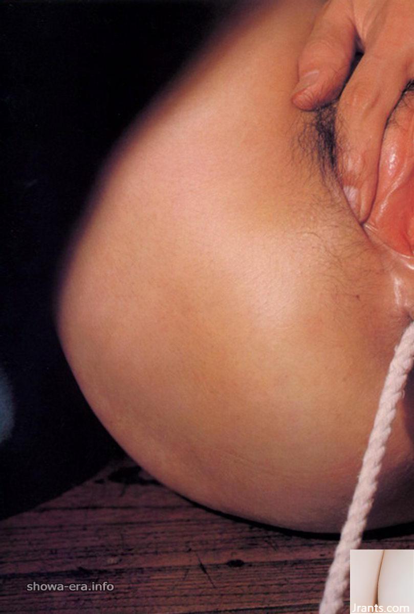 Porn Star in Ura-Books Naboku Komachi (60p)