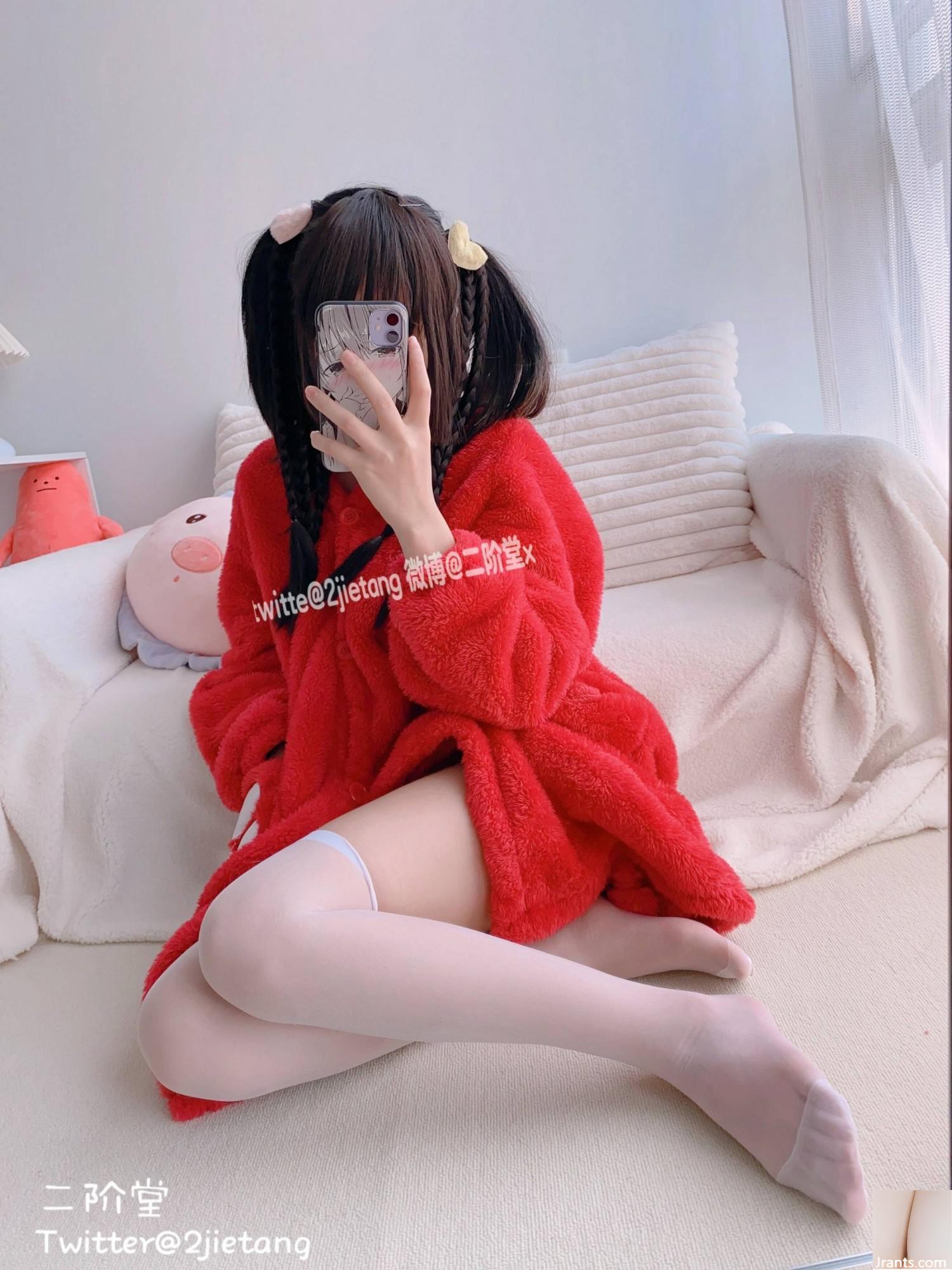 (Koleksi Online) Gadis Kesejahteraan Nikaido &#8220;Red Bear Clothes&#8221; VIP Exclusive (135p)