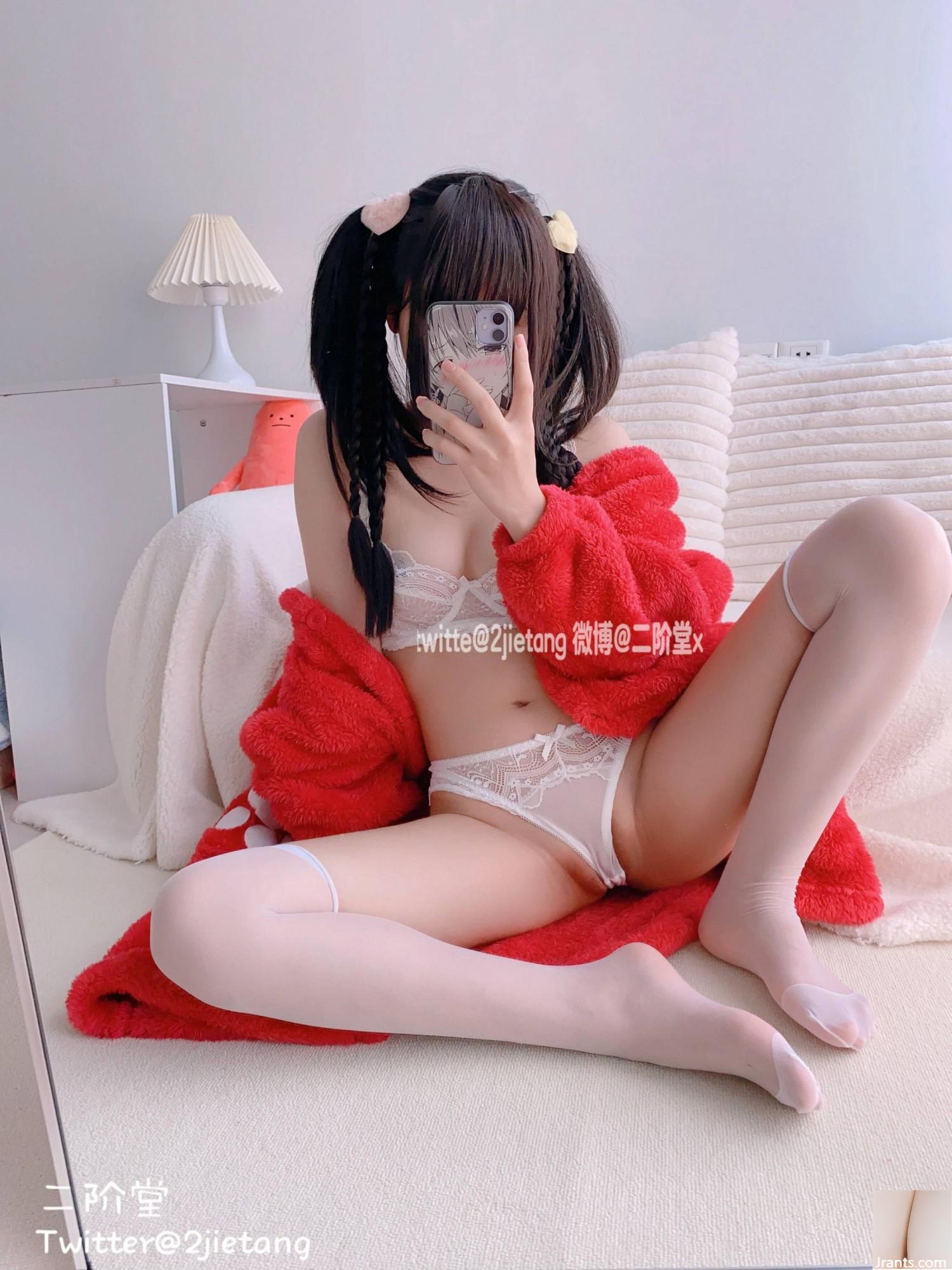(Koleksi Online) Gadis Kesejahteraan Nikaido &#8220;Red Bear Clothes&#8221; VIP Exclusive (135p)