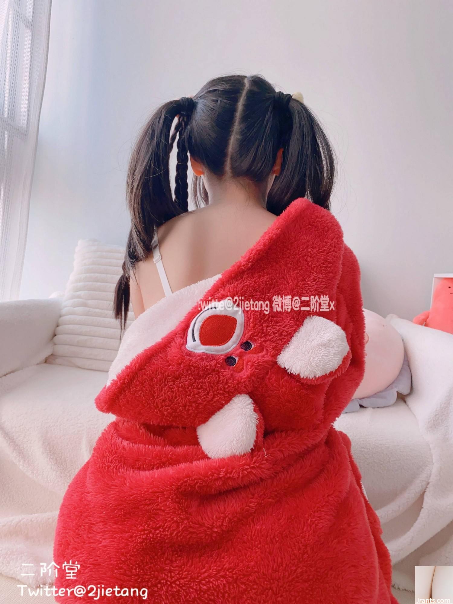 (Koleksi Online) Gadis Kesejahteraan Nikaido &#8220;Red Bear Clothes&#8221; VIP Exclusive (135p)