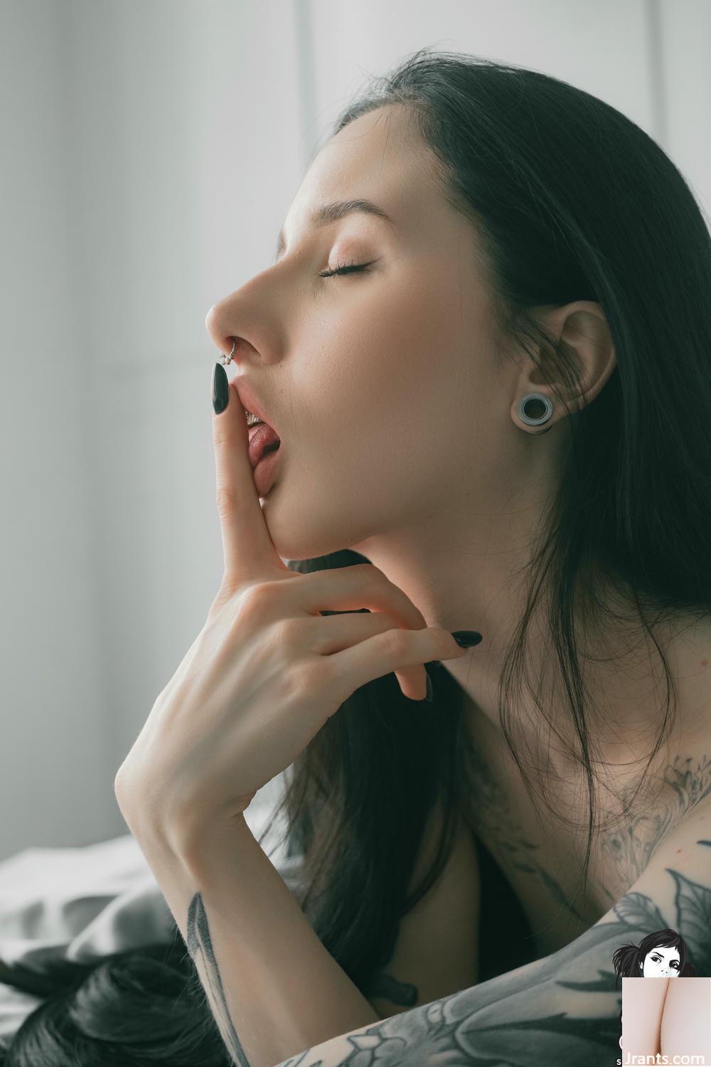 (Suicide Girls) 12 juillet 2025 &#8211; Janecherry &#8211; Whisper of Seduction (58p)