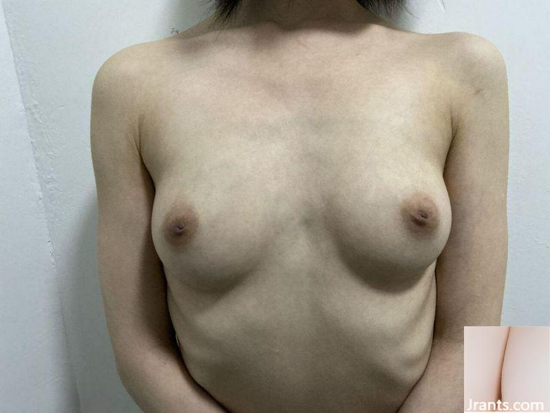 Le meilleur escalier féminin tatoué exposé (20p)