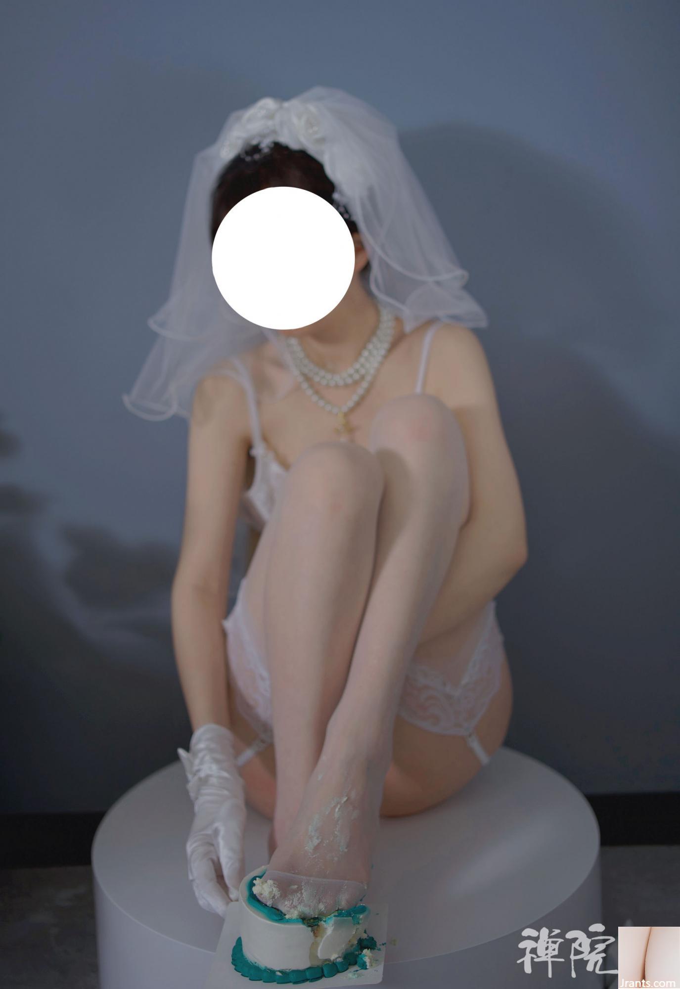 Zen Temple fumé &#8211; Gâteau de mariage (27p)
