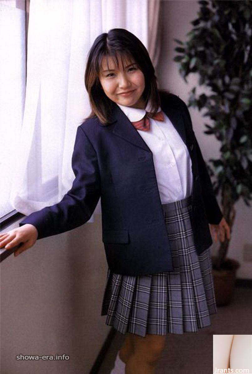 Kumi Higashi Porn Star in Urabon-Books Beautiful Girl Sailor Uniform Legend (52p)