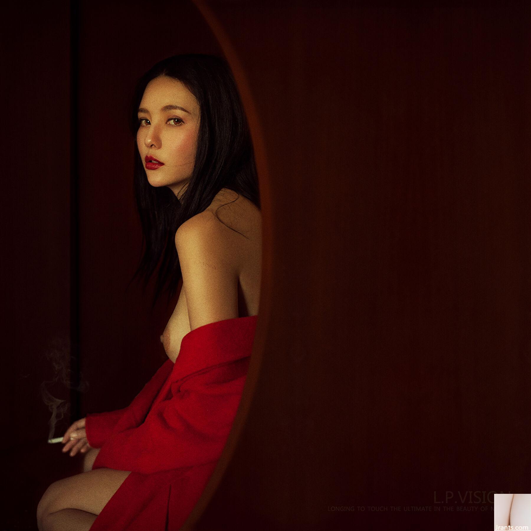 Crowdfunding Girl Series No.06 (28p)